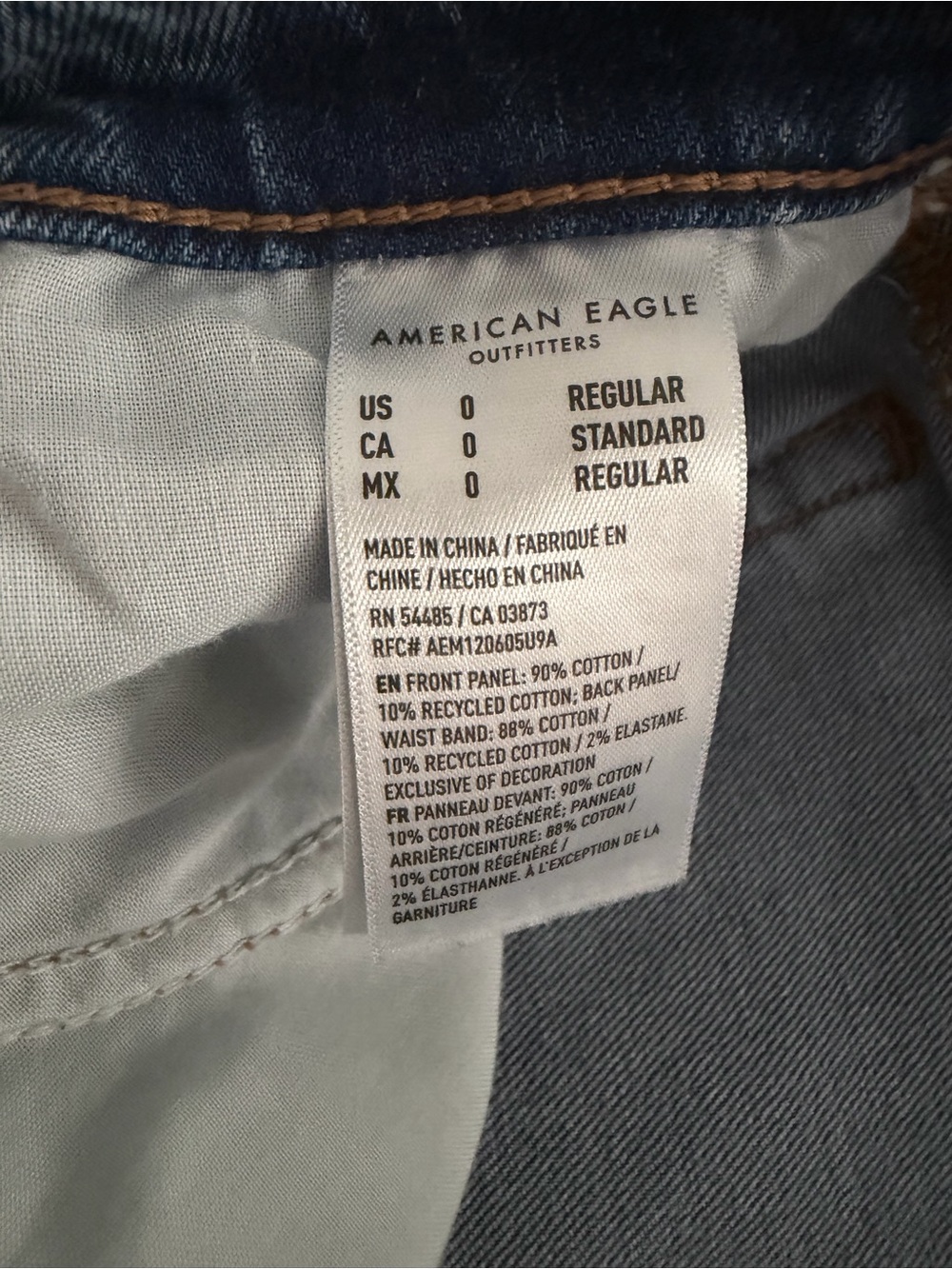 American Eagle Low-Rise Baggy Ultra Wide-Leg Jeans 0 - Picture 2 of 10